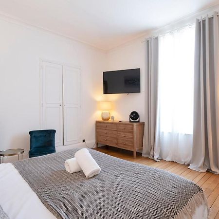 Luxe Poincare Apartment น็องซี ภายนอก รูปภาพ
