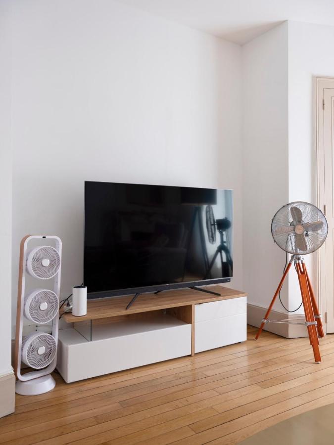 Luxe Poincare Apartment น็องซี ภายนอก รูปภาพ
