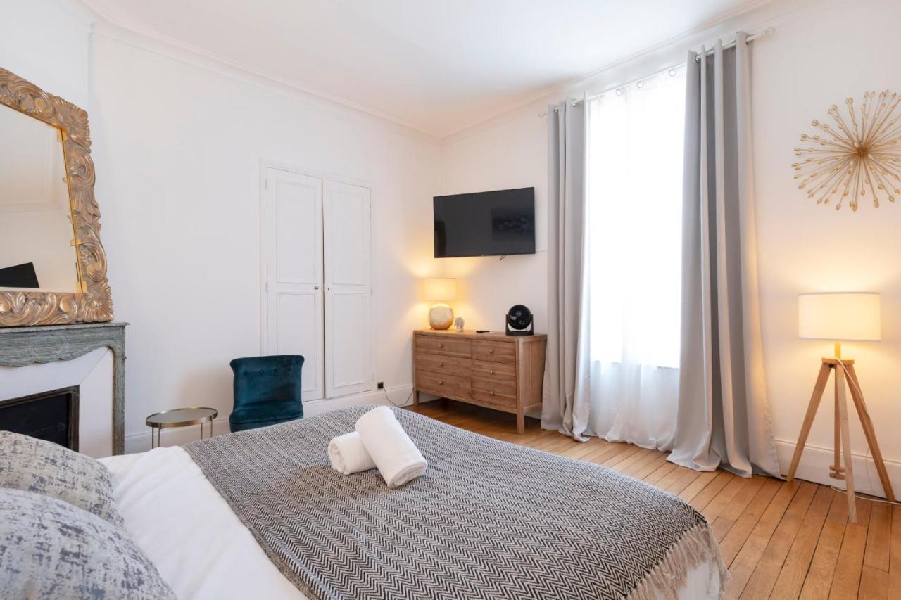 Luxe Poincare Apartment น็องซี ภายนอก รูปภาพ